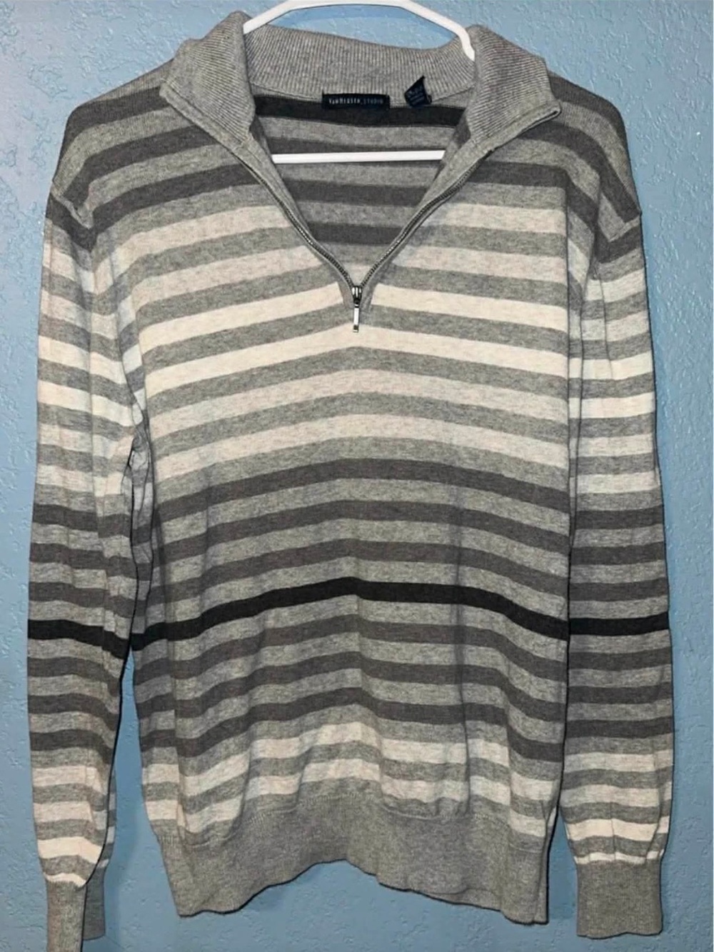 Van Heusen Men's Gray Striped Zip-Up Sweater